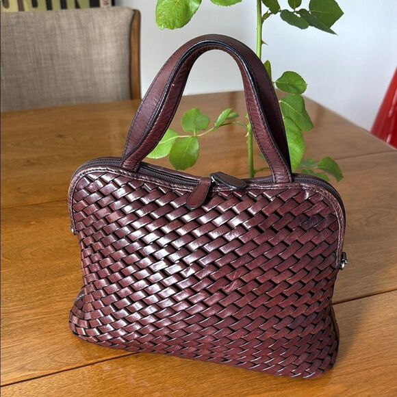 Woven HOBO purse - Picture 1 of 8